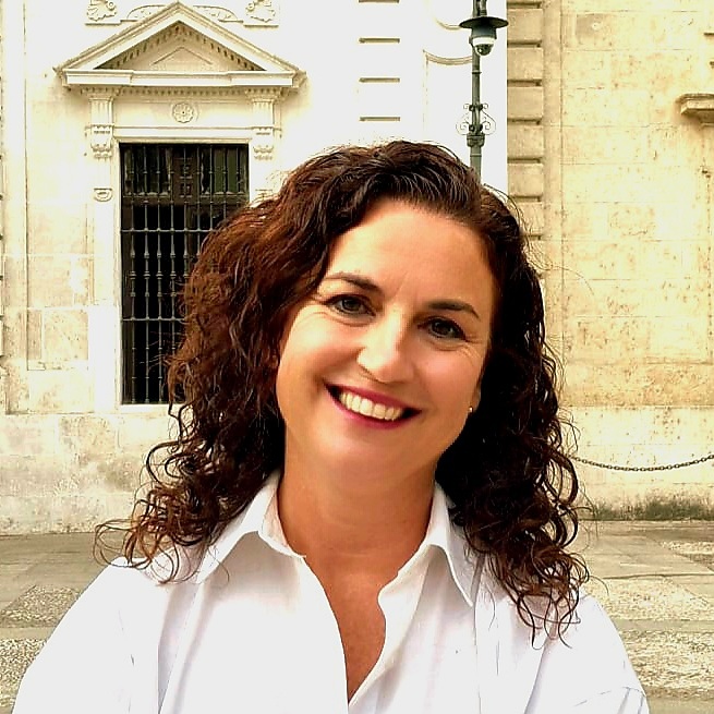 Avargues Navarro, María Luisa